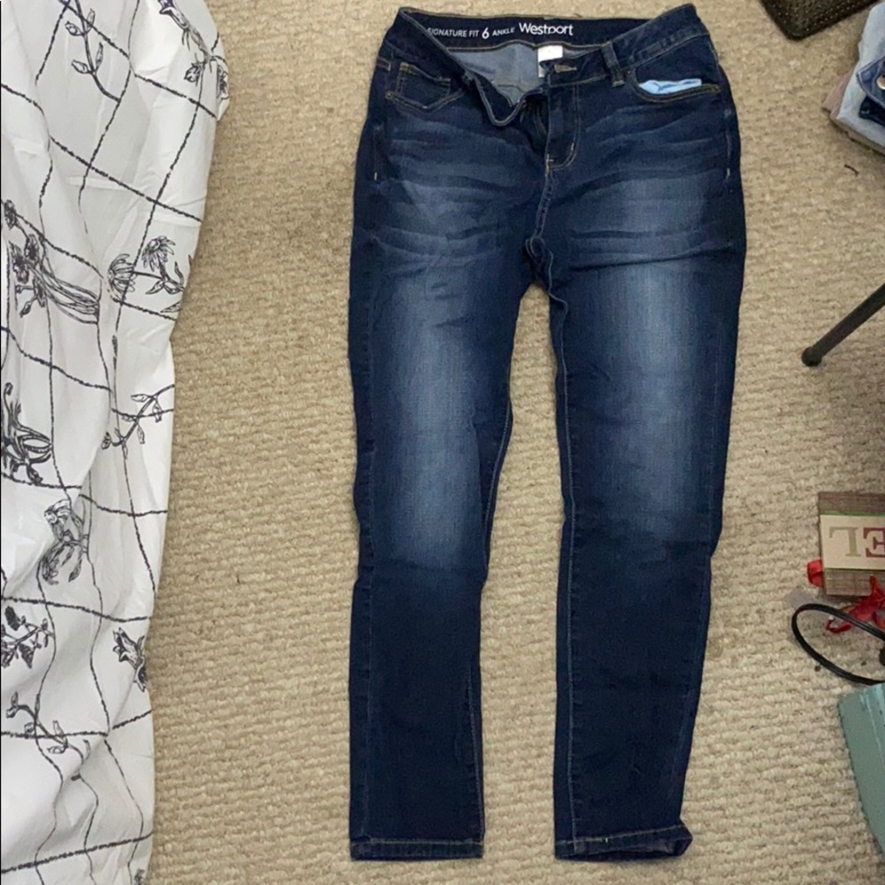 jeans